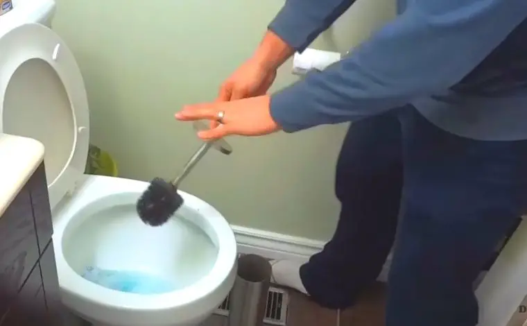 easy to clean toilet