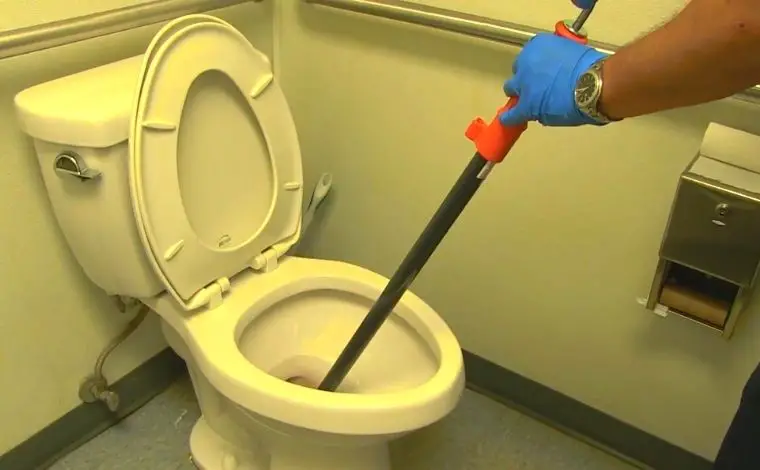 toilet auger how to use