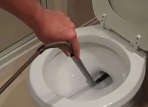 How to Use a Toilet Snake Properly?