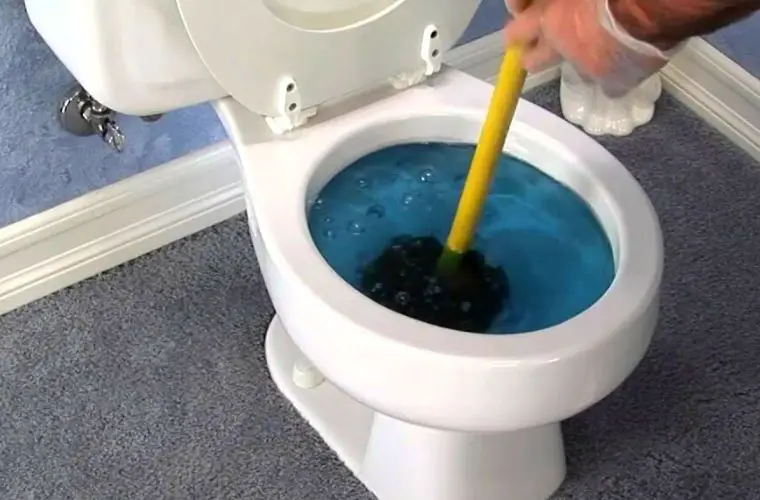 Use a plunger to stop overflowing the toilet
